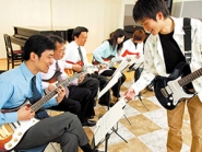 ヤマハ大人の音楽教室　エレキギター